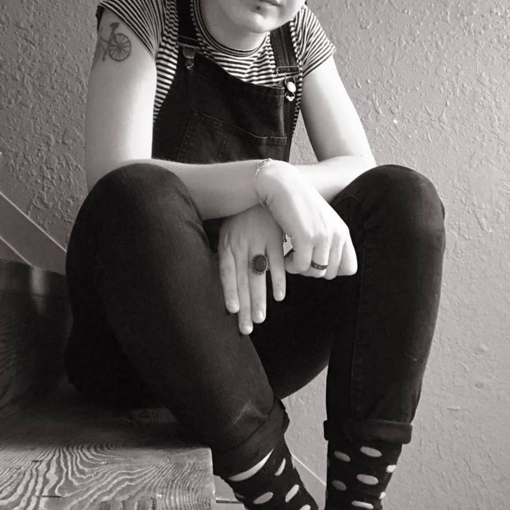 Meet your Posher, Evie